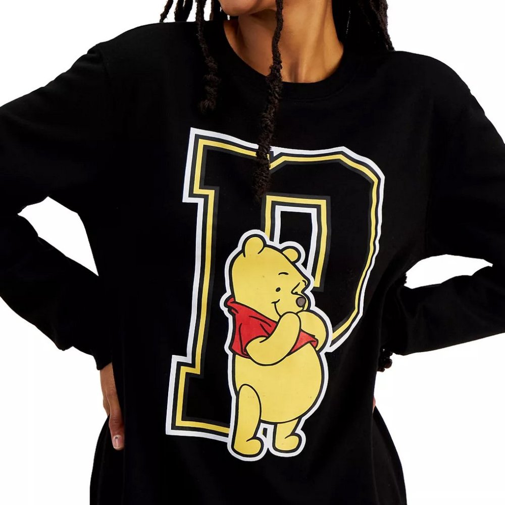 NWT Pooh Bear Collegiate Sweatshirt Juniors M Black Crew Neck Long Sleeve Disney